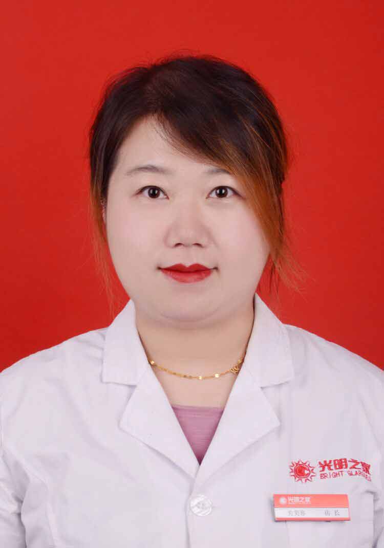 *驗光師 關美容